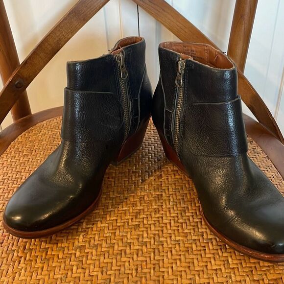Korkease Morosita block heel full grain leather black booties size 6 - Picture 9 of 12